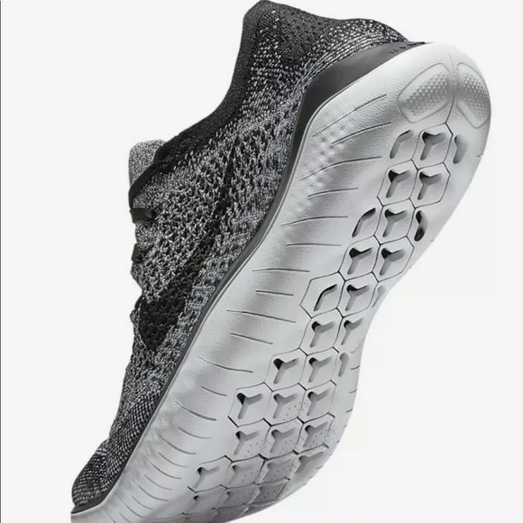 Nike Free RN Flyknit 2018 942838 101 Mens Size 7.5 - Picture 5 of 8